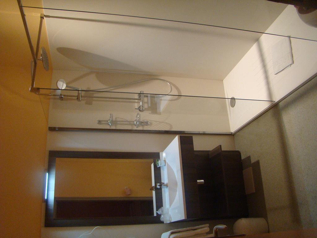 Logis Hotel De France Rochechouart Room photo